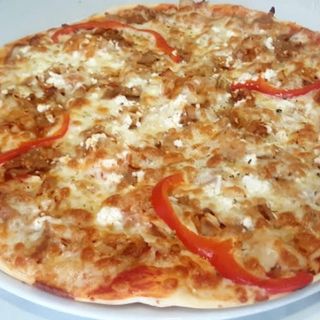 4. Pizza Americana