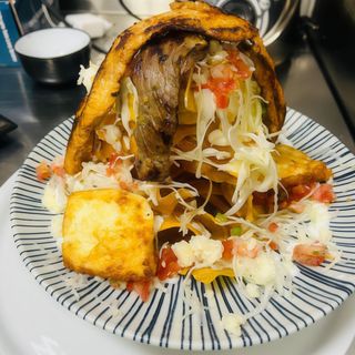 Volcán de tajadas mixtas