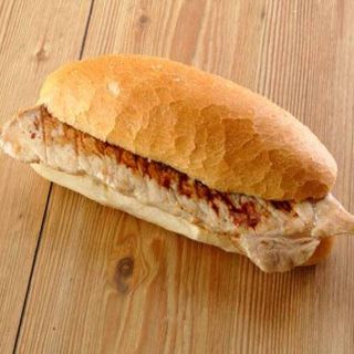 Bocadillo De Lomo Plancha