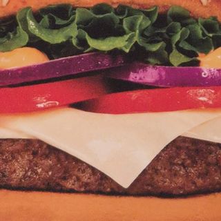 Hamburguesa Doble De Carne Con Queso Y Huevo