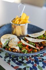 Tacos sa junetinom 300 gr