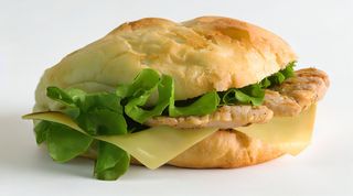 Piletina sa sirom u lepinji