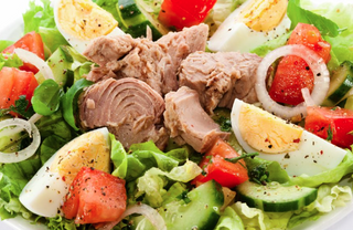 58. Insalata di tonno