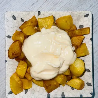 Patatas Alioli