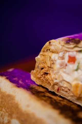 Burrito De Tinga De Pollo (30 Cm.)