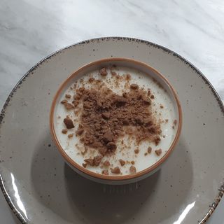 Бисквитена торта (200г)