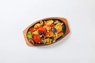 Тебян мор джи ру (Саңырауқұлақ қосылған тауық еті/Курица с грибами (А)