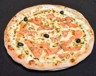 Pizza fruits de mer a la creme