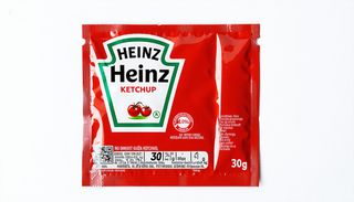 Кетчуп HEINZ