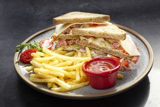 Club sendvič piletina