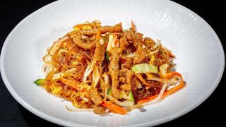 015 Spaghetti di soia con carne piccante