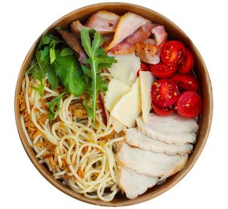 Боул з беконом, куркою та пармезаном (450 г.)