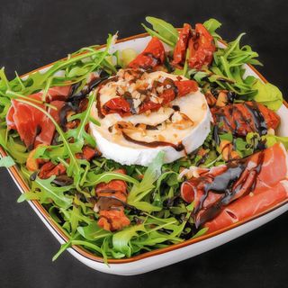 Ensalada de tomates secos