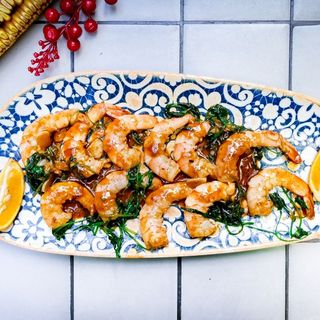 Flambe shrimps with Kimchi