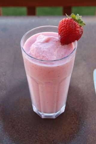 Jugo de fresa (330 ml.)