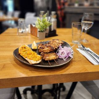 Пилешки крилца на скара