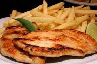 Bifinhos de frango grelhado,c/arroz e batata frita