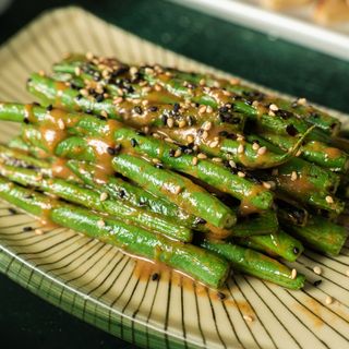 Crunchy Sesame Greens