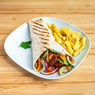 Falafel Durum com Bebida e Batata