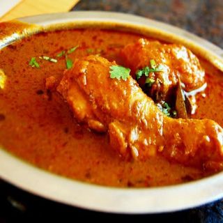 Plato De Pollo Al Curry