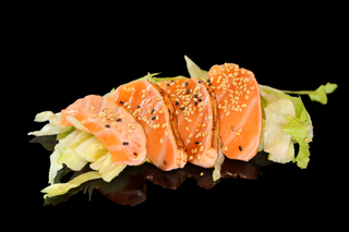 Tataki De Salmón (4 Pzs.)