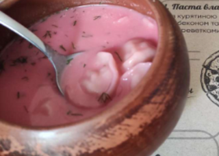 Борщ підбиваний з пельменями 400г