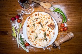 Focaccia cu rozmarin 