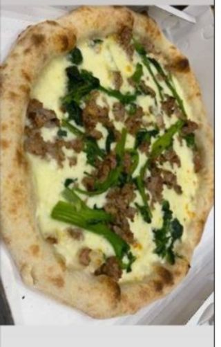 Pizza friarielli