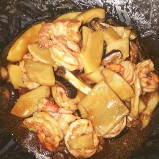 Gambas Con Bambú Y Setas Chinas