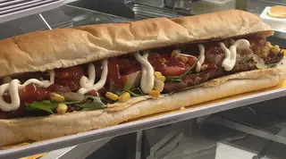 Panino con doppia salsiccia