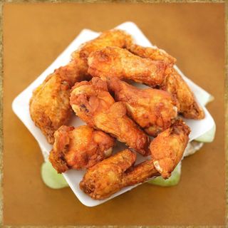 Alitas De Pollo 6 （Uds)