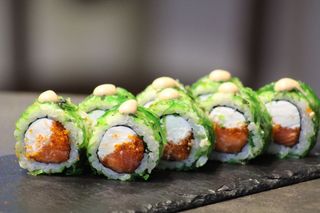 Рол Ісікарі (280г)