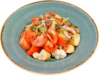 Салата Горгонзола с ягоди