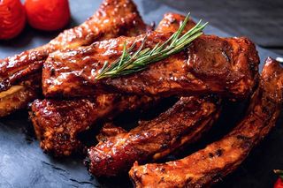 Ребра на мангалі 300/50 г