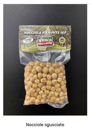 Nocciole sgusciate