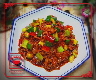 D1 "გუნბაო" ქათმის