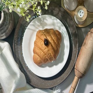 Круассан со сгущенкой