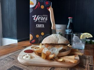 Hamburguesa Especial Yeres