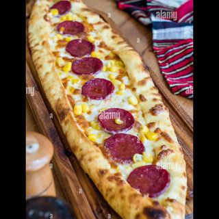 PIDA FORMAGGIO FETA UOVA E SALAME