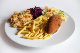 Kotlet De Volaille + Coca-Cola 0.5l