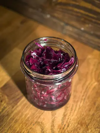 Surówka z czerwonej kapusty