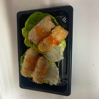 ROLLITO DE MARISCO RECUBIERTO DE LAMINA