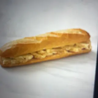 BOCADILLO DE TORTILLA DE PATATA 