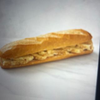 BOCADILLO DE TORTILLA DE PATATA 