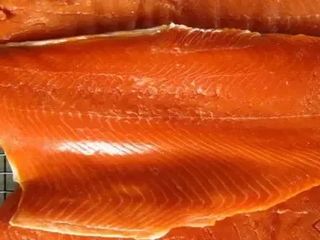 Філе сьомги холодного копчення (100g)