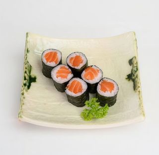 B2. Maki De Salmón (6 Uds.)