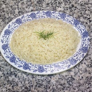 Piatto di riso bianco