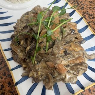 Куриная грудка с грибами (из курицы)