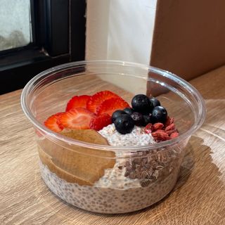 Overnight oats de fresa pequeño