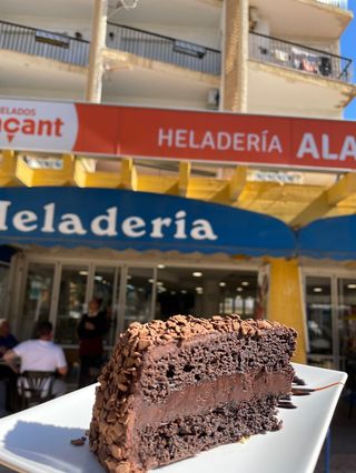 Porción de tarta  Muerte Por Chocolate 